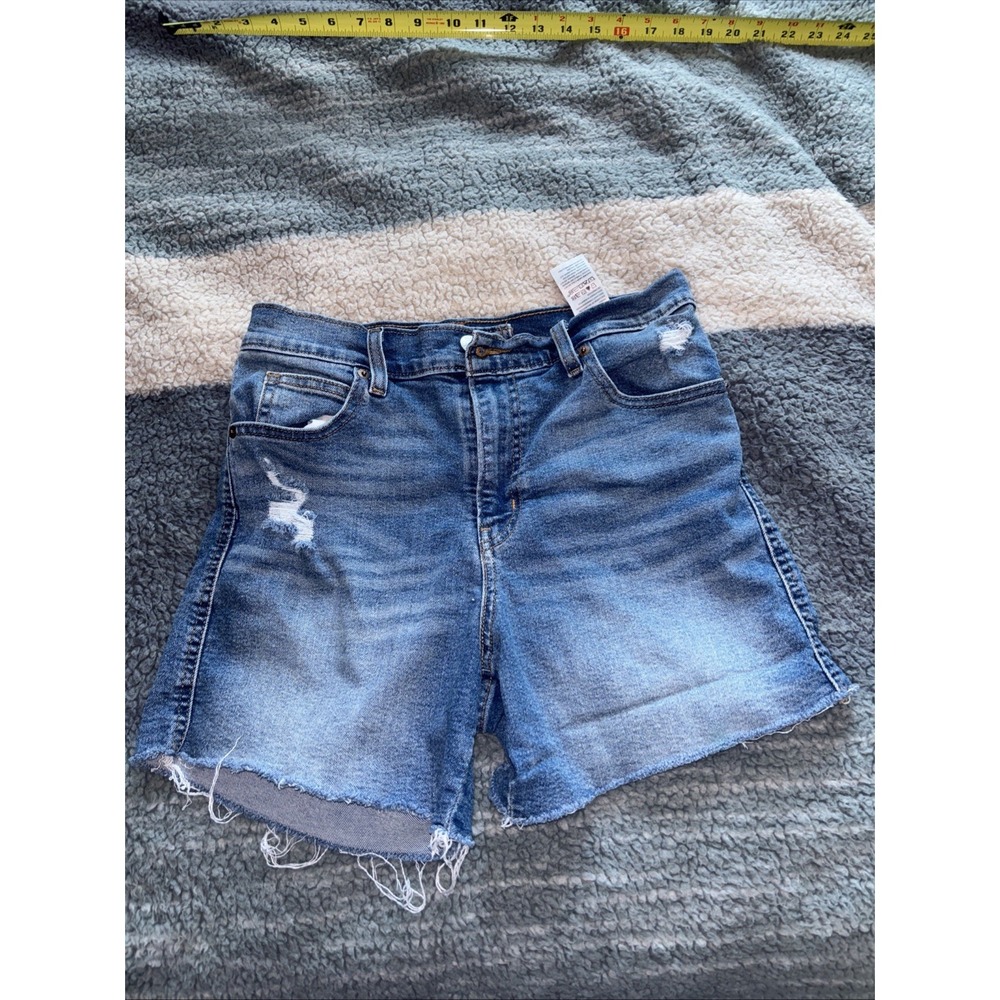 Levis Signature Denim High Rise Shorts Size 6 W 28 Blue Cotton Womens Distressed